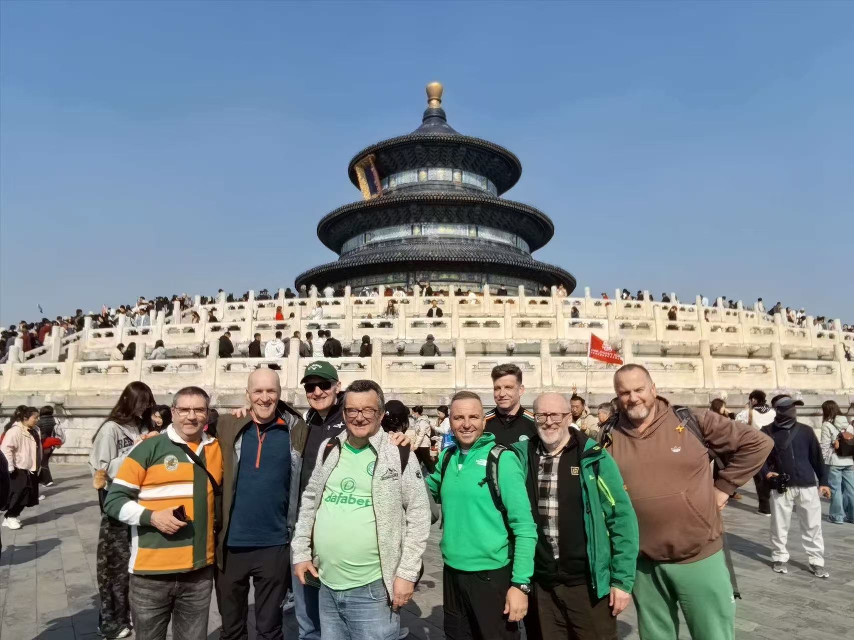 Traveler group in front of the Temple of Heaven