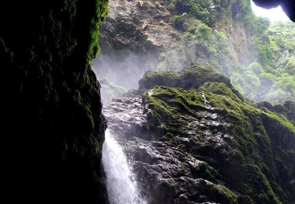 China Adventure Club journey