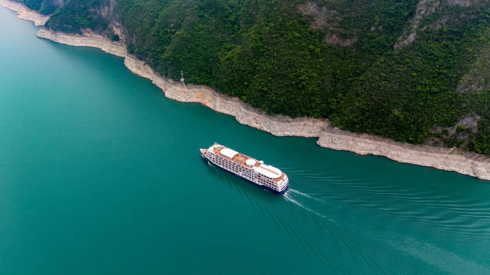 Luxury Yangtze River Cruise: From Chongqing to Yichang